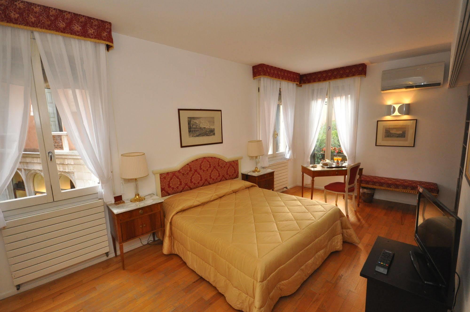 Hotel Casa Petrarca Venice Luaran gambar